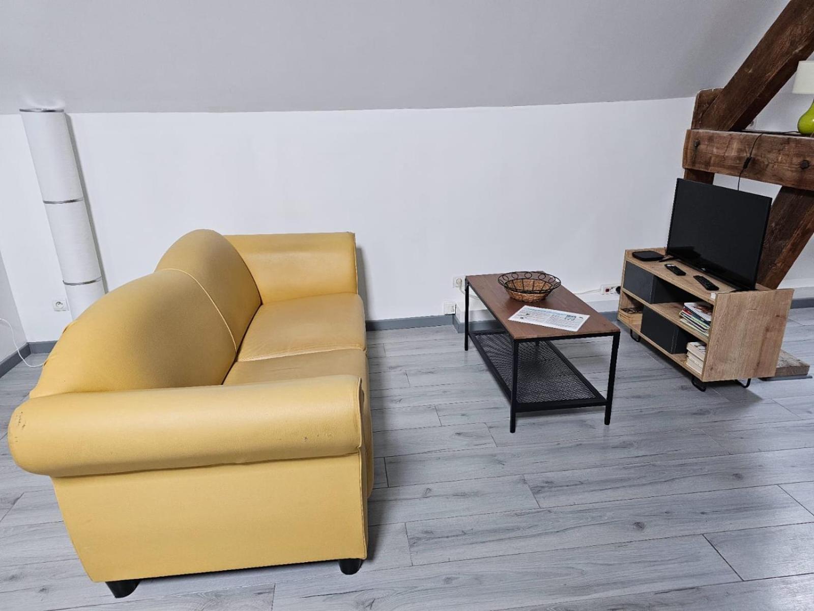 Apartment Beaugency-2 Sur La Route Des Chateaux